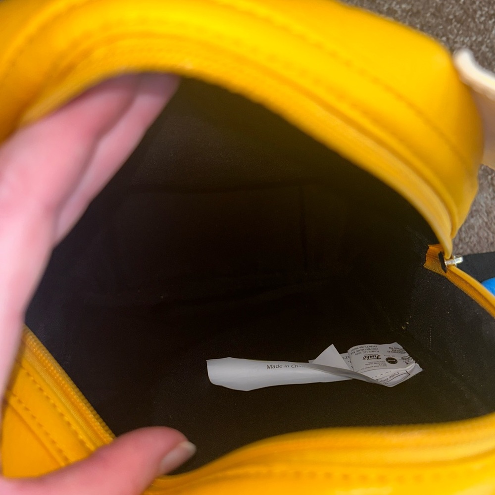 Aggretsuko backpack! - Picture 3 of 3